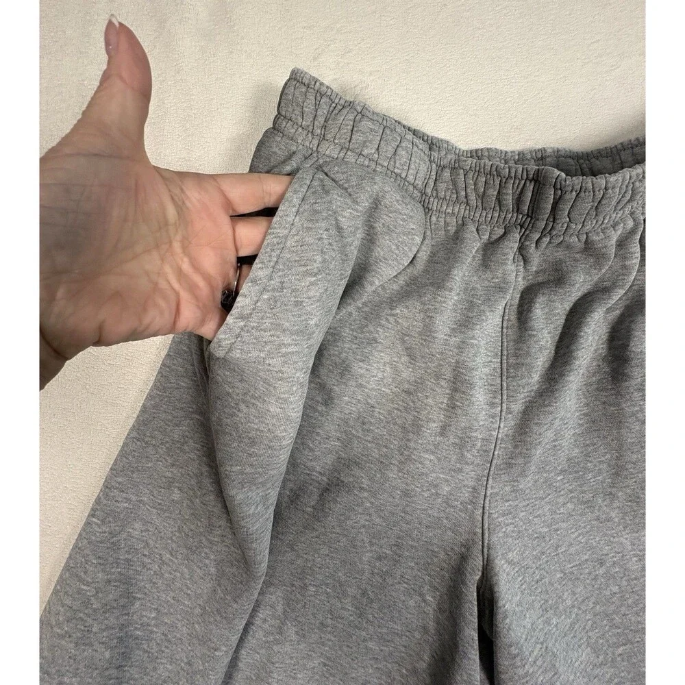 Nike fast shipping
